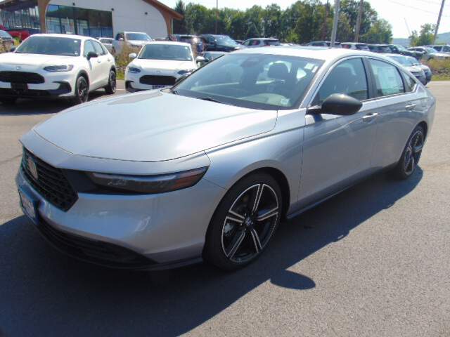  2025 Honda Accord Image: 0