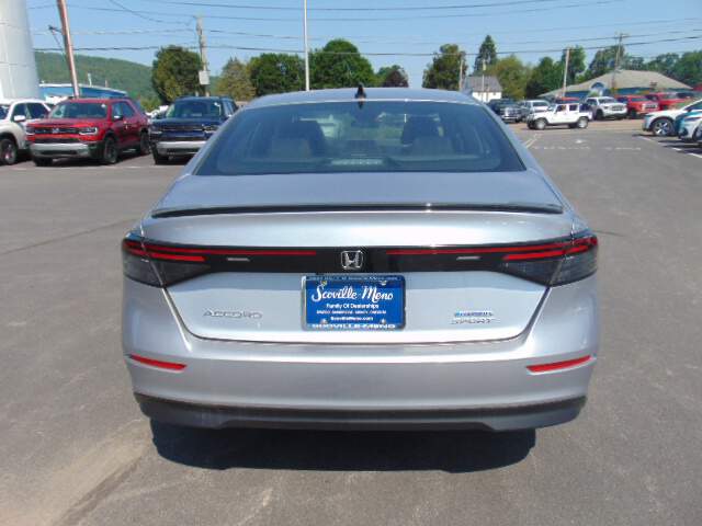  2025 Honda Accord Image: 5