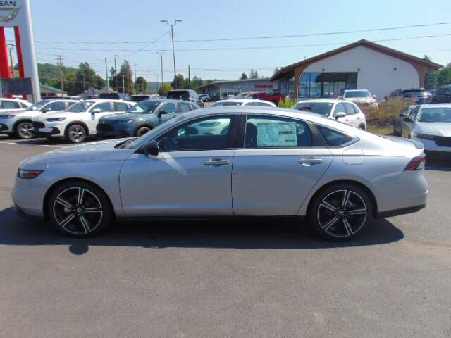  2025 Honda Accord Image: 7