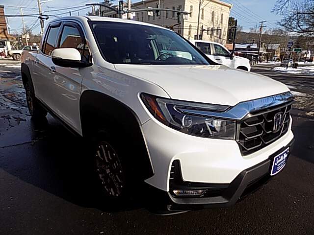  2021 Honda Ridgeline Image: 2