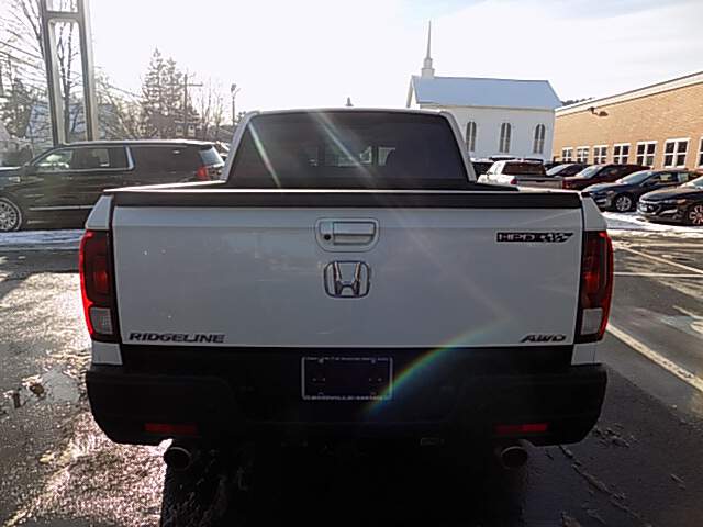  2021 Honda Ridgeline Image: 5