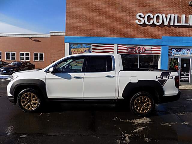  2021 Honda Ridgeline Image: 7