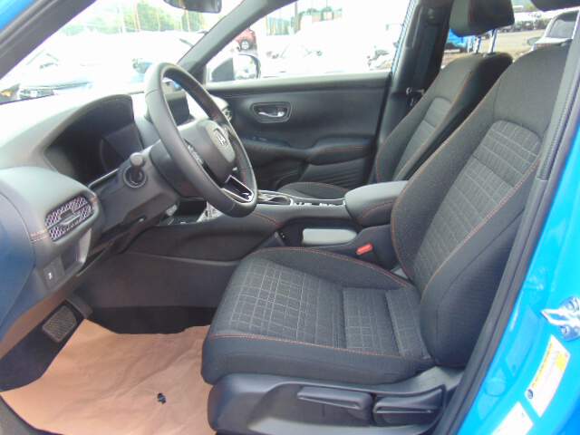  2027 Honda HR-V Image: 8