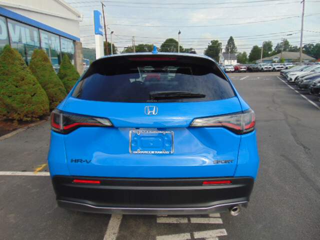  2027 Honda HR-V Image: 5
