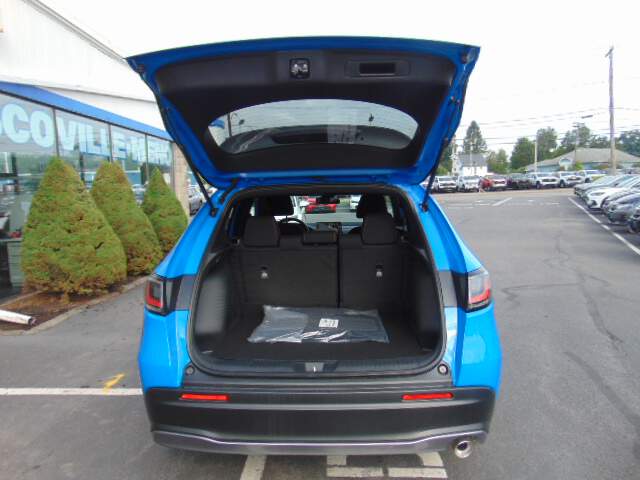  2027 Honda HR-V Image: 6