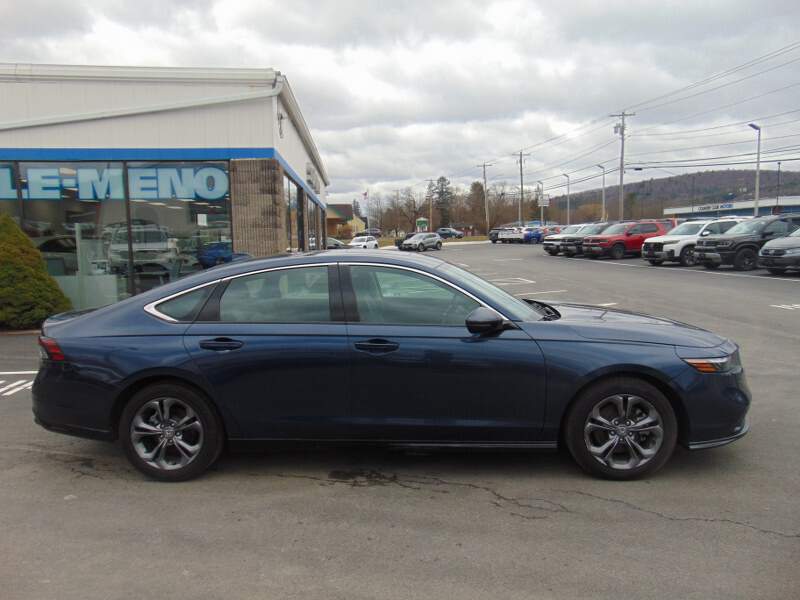  2024 Honda Accord Image: 3