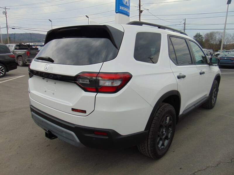  2025 Honda Pilot Image: 4