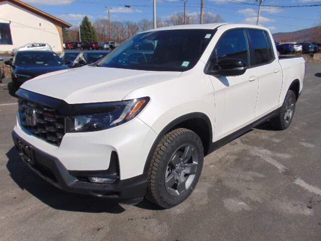  2025 Honda Ridgeline Image: 0