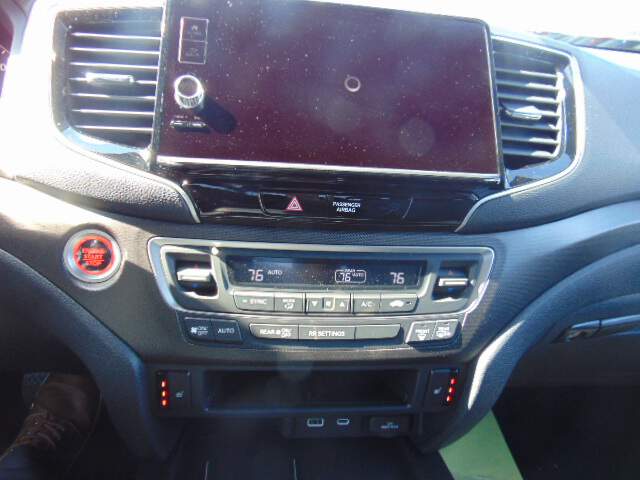  2025 Honda Ridgeline Image: 13