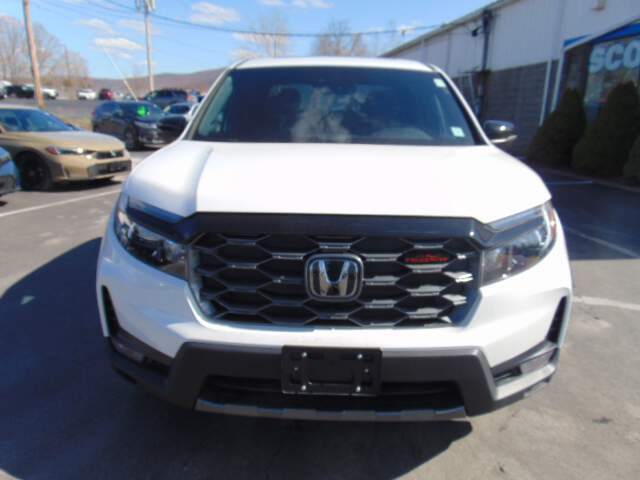  2025 Honda Ridgeline Image: 1