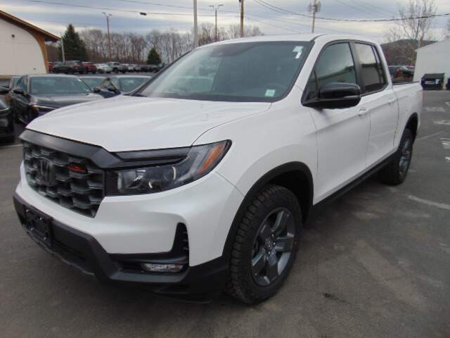  2025 Honda Ridgeline Image: 0