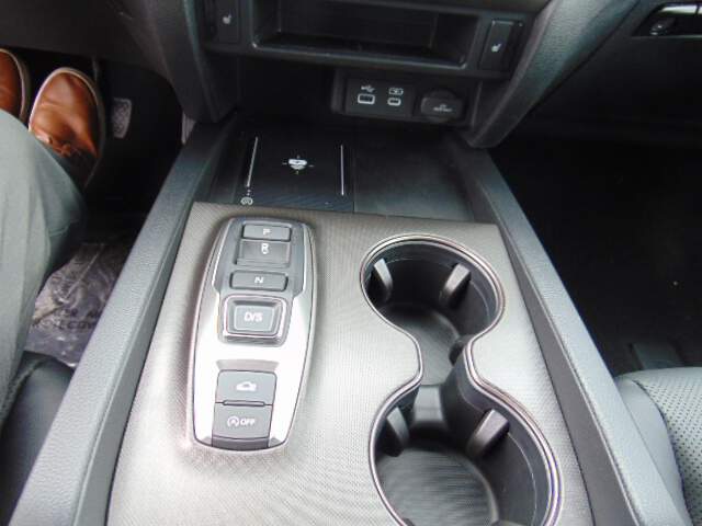  2025 Honda Ridgeline Image: 11