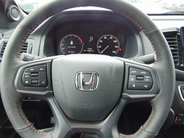  2025 Honda Ridgeline Image: 12