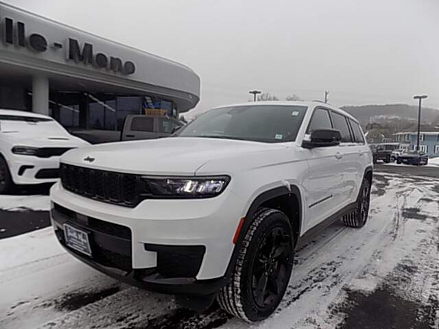 2022 Jeep Grand Cherokee L Altitude's photo