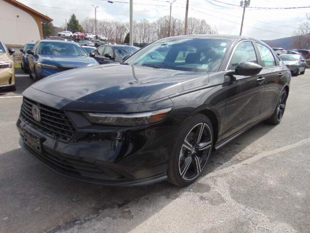  2025 Honda Accord Image: 0