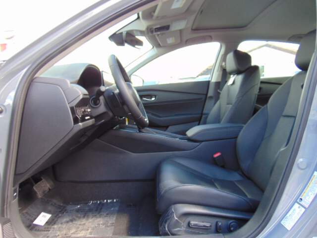  2025 Honda Accord Image: 8