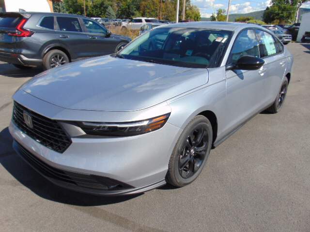  2025 Honda Accord Image: 0