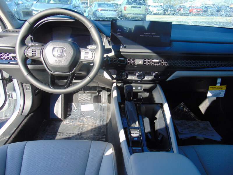  2025 Honda Accord Image: 10