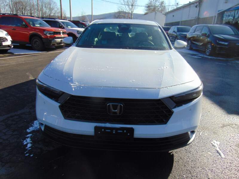  2025 Honda Accord Image: 1