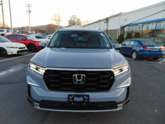  2025 Honda Pilot Image: 1