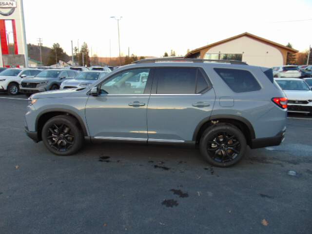  2025 Honda Pilot Image: 7