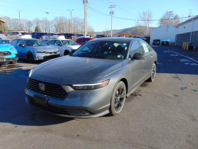  2025 Honda Accord Image: 0