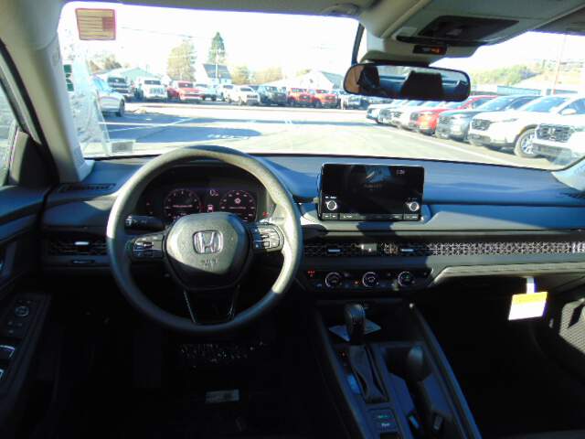  2025 Honda Accord Image: 12