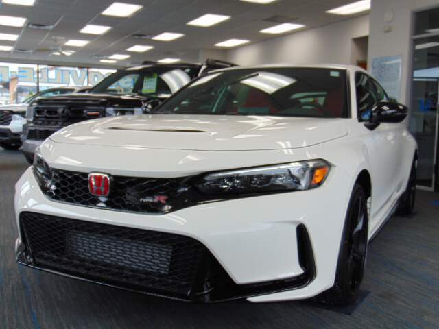  2025 Honda Civic Image: 0