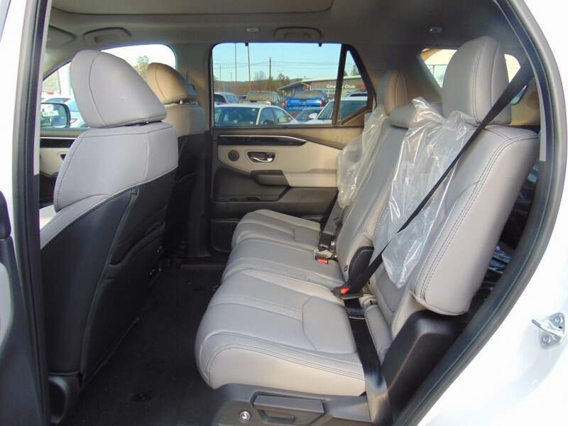  2025 Honda Pilot Image: 9