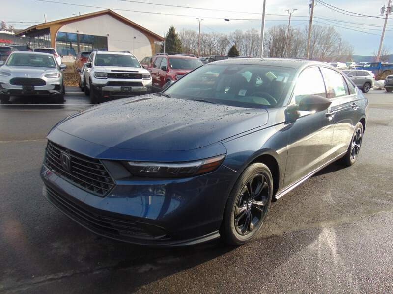  2025 Honda Accord Image: 0