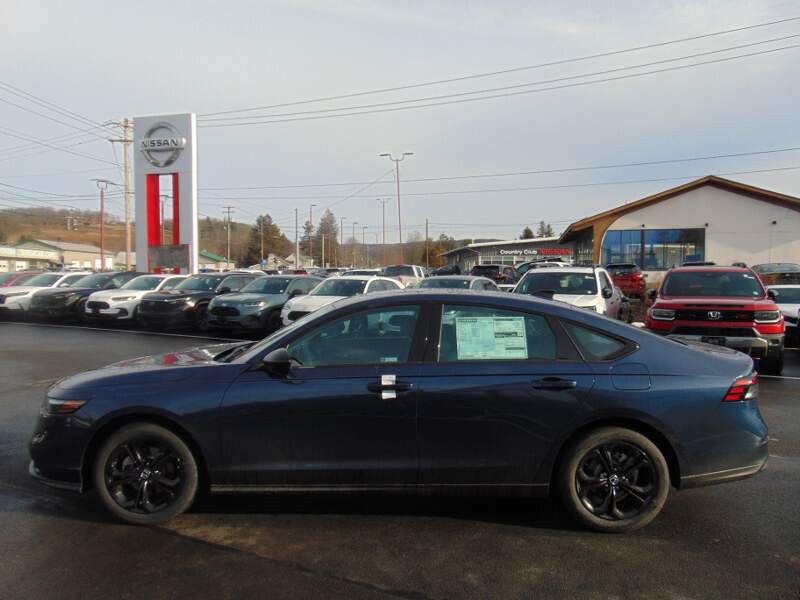  2025 Honda Accord Image: 7