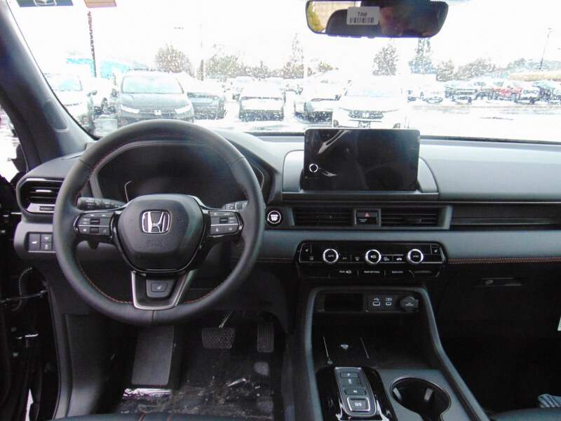  2025 Honda Pilot Image: 10