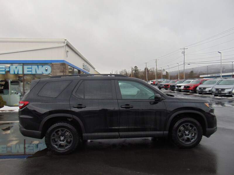  2025 Honda Pilot Image: 3