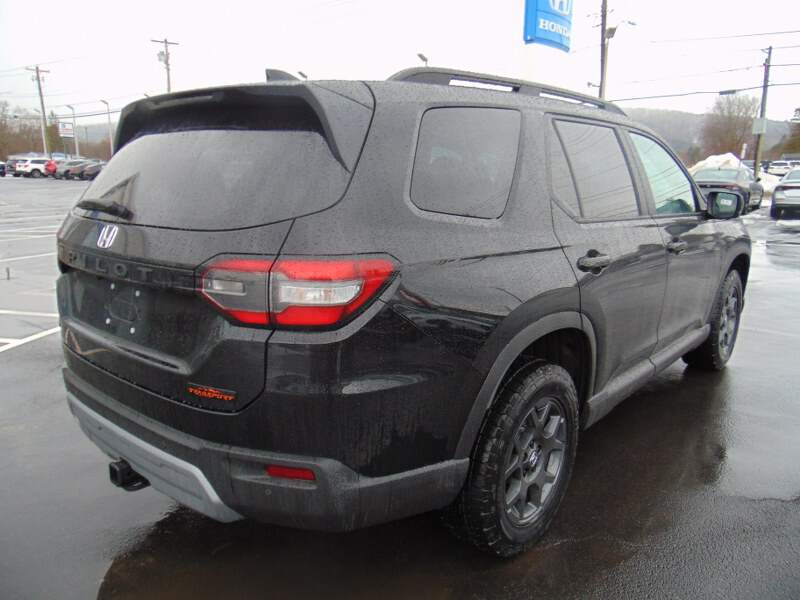  2025 Honda Pilot Image: 4