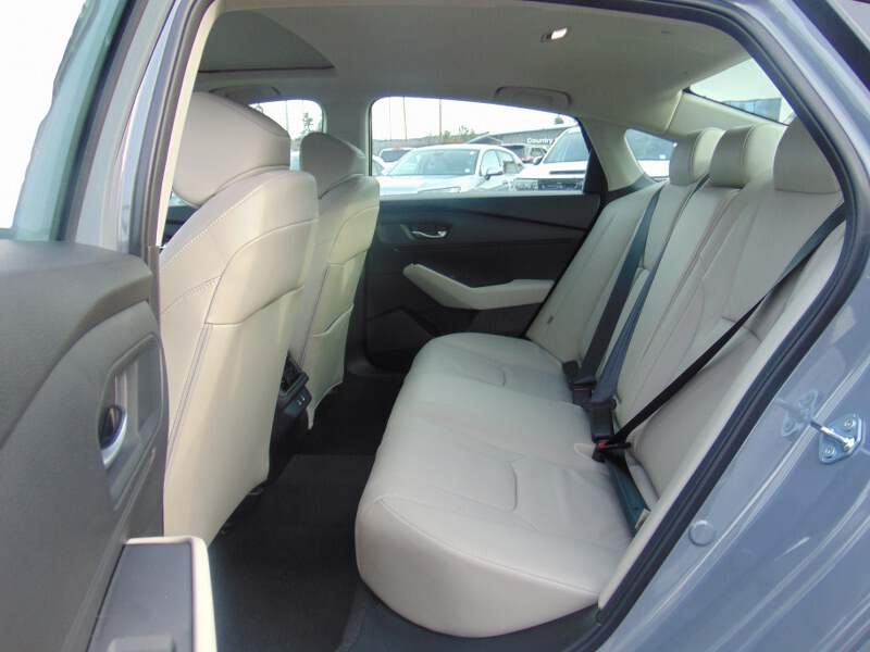  2025 Honda Accord Image: 9