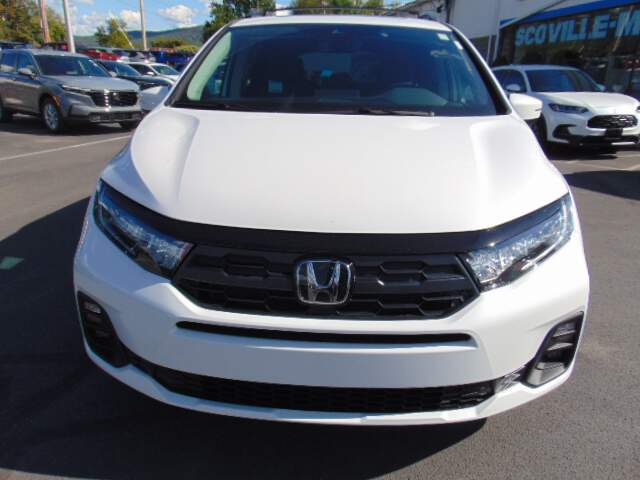  2026 Honda Odyssey Image: 1