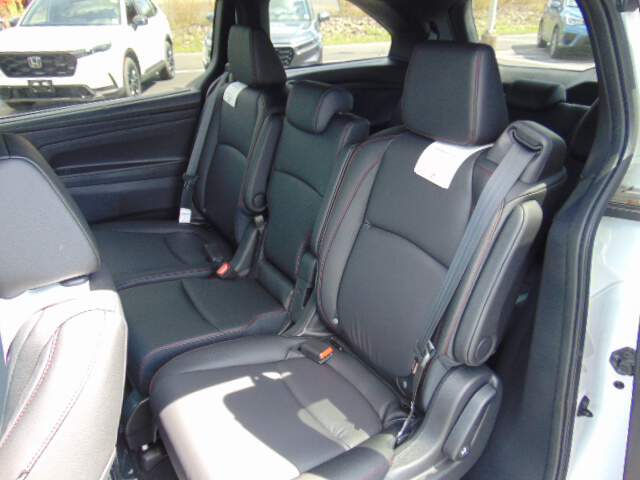  2026 Honda Odyssey Image: 12
