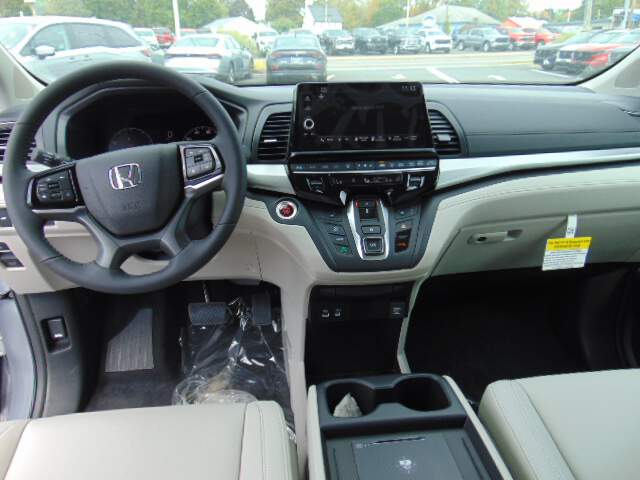  2026 Honda Odyssey Image: 10