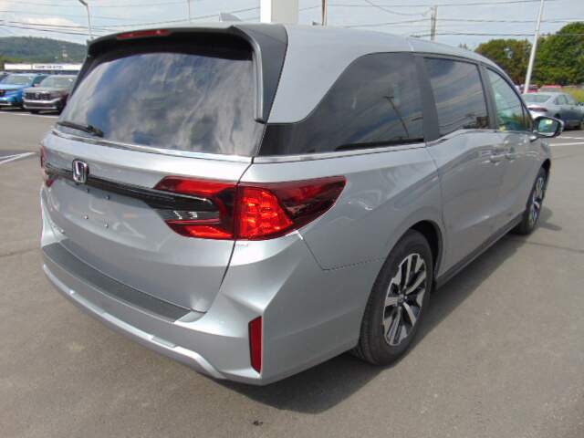  2026 Honda Odyssey Image: 4