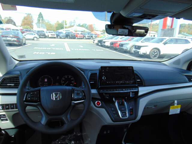  2026 Honda Odyssey Image: 10