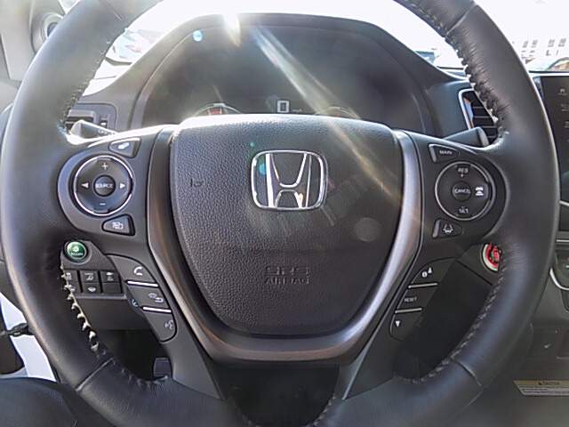  2021 Honda Ridgeline Image: 12