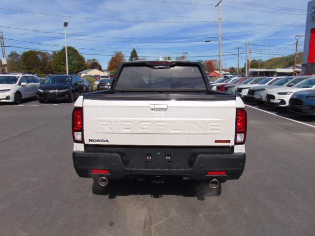  2026 Honda Ridgeline Image: 5