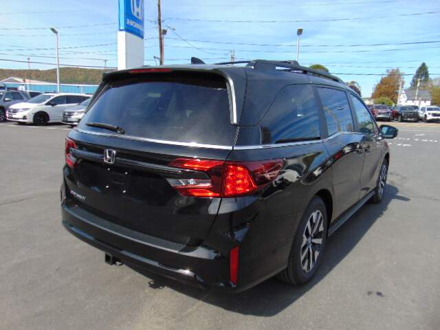  2026 Honda Odyssey Image: 4