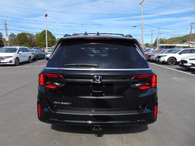  2026 Honda Odyssey Image: 5
