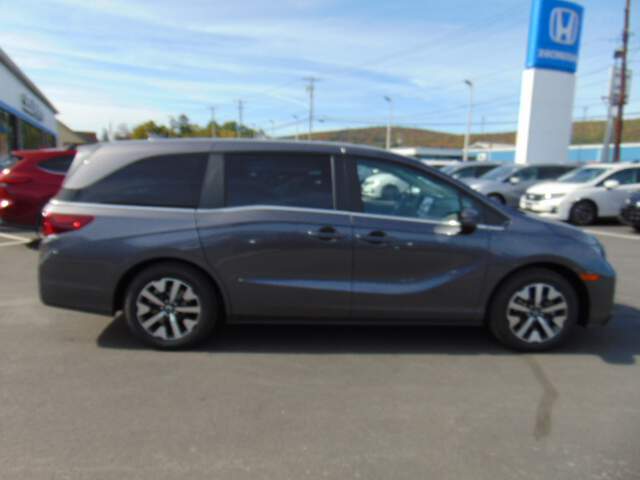  2026 Honda Odyssey Image: 3