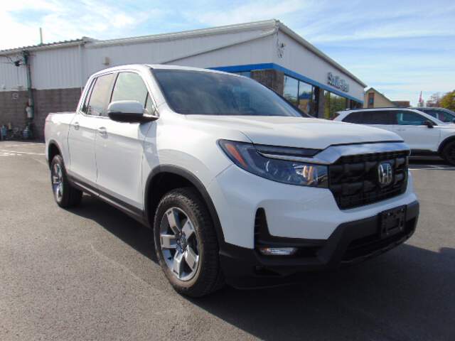  2026 Honda Ridgeline Image: 2