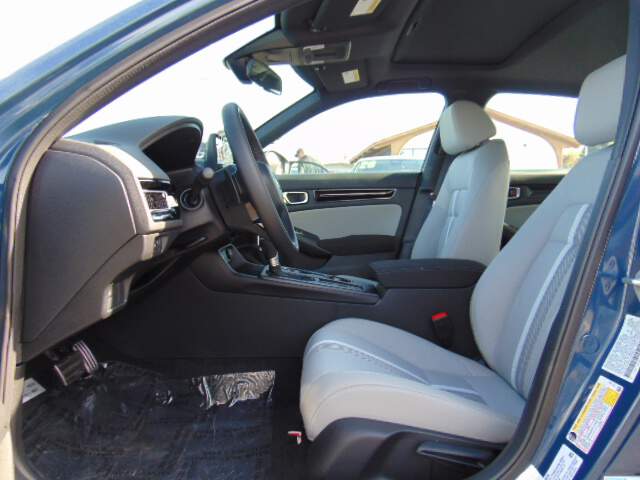  2026 Honda Civic Image: 8