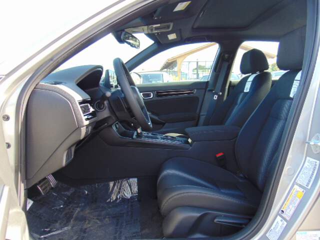  2026 Honda Civic Image: 8