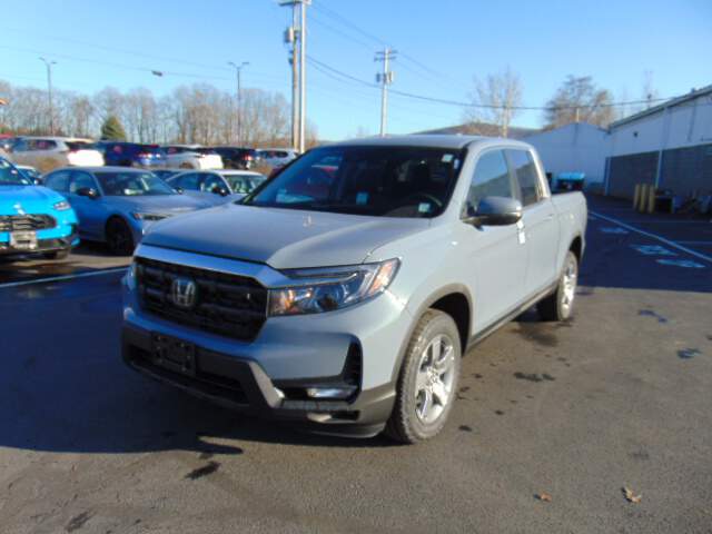  2026 Honda Ridgeline Image: 0