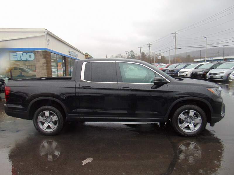  2026 Honda Ridgeline Image: 3